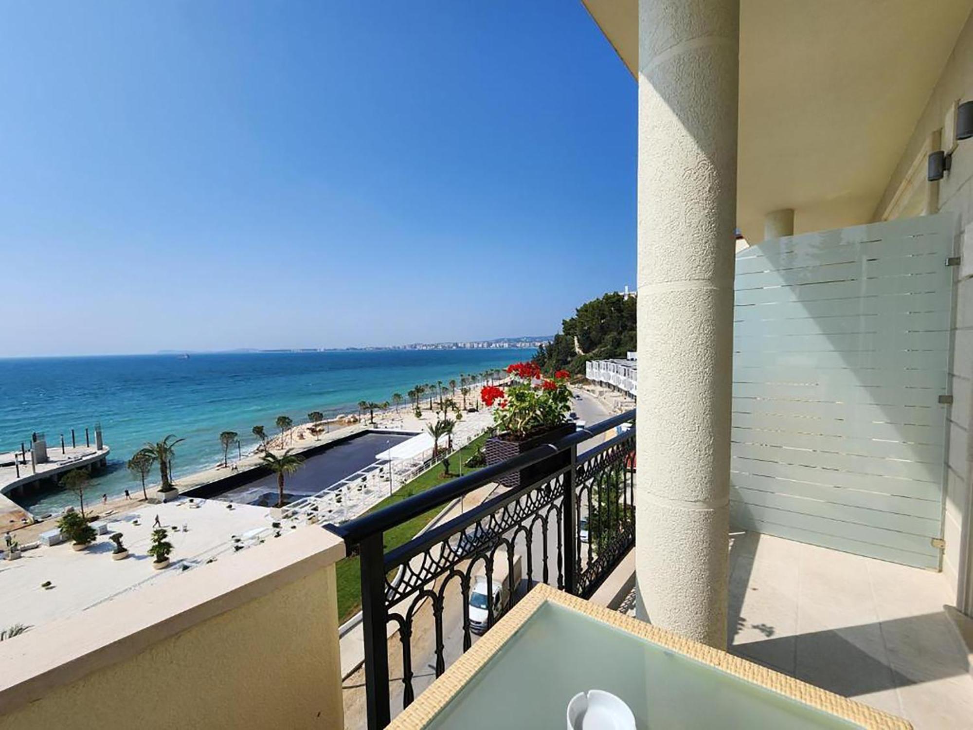 Hotel Gold Avlonya Dış mekan fotoğraf