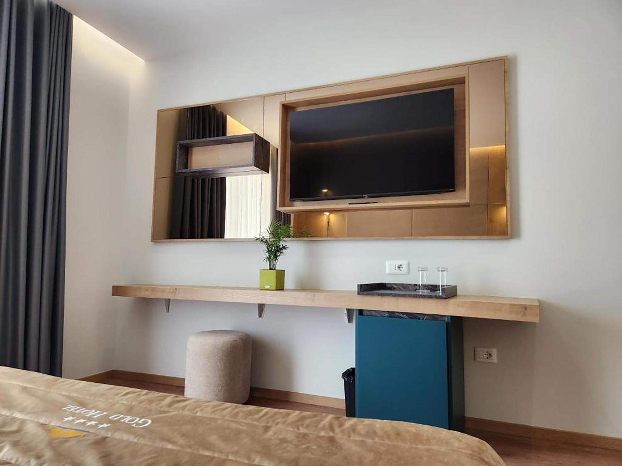 Hotel Gold Avlonya Dış mekan fotoğraf