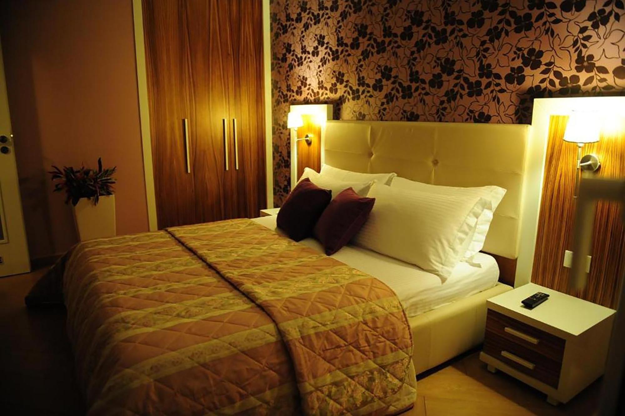 Hotel Gold Avlonya Dış mekan fotoğraf