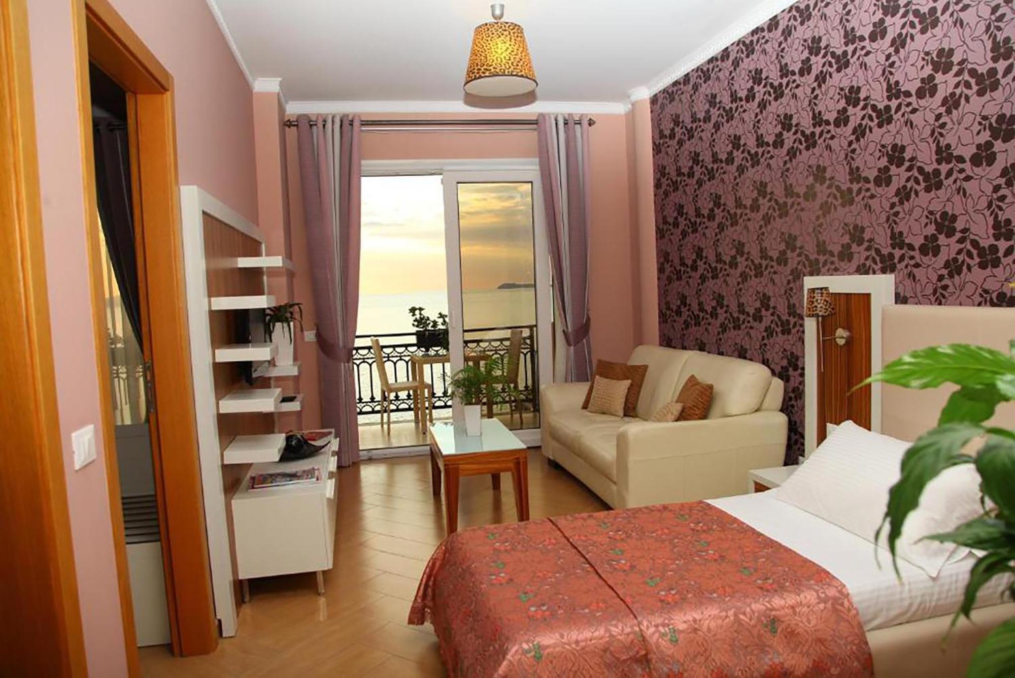 Hotel Gold Avlonya Dış mekan fotoğraf
