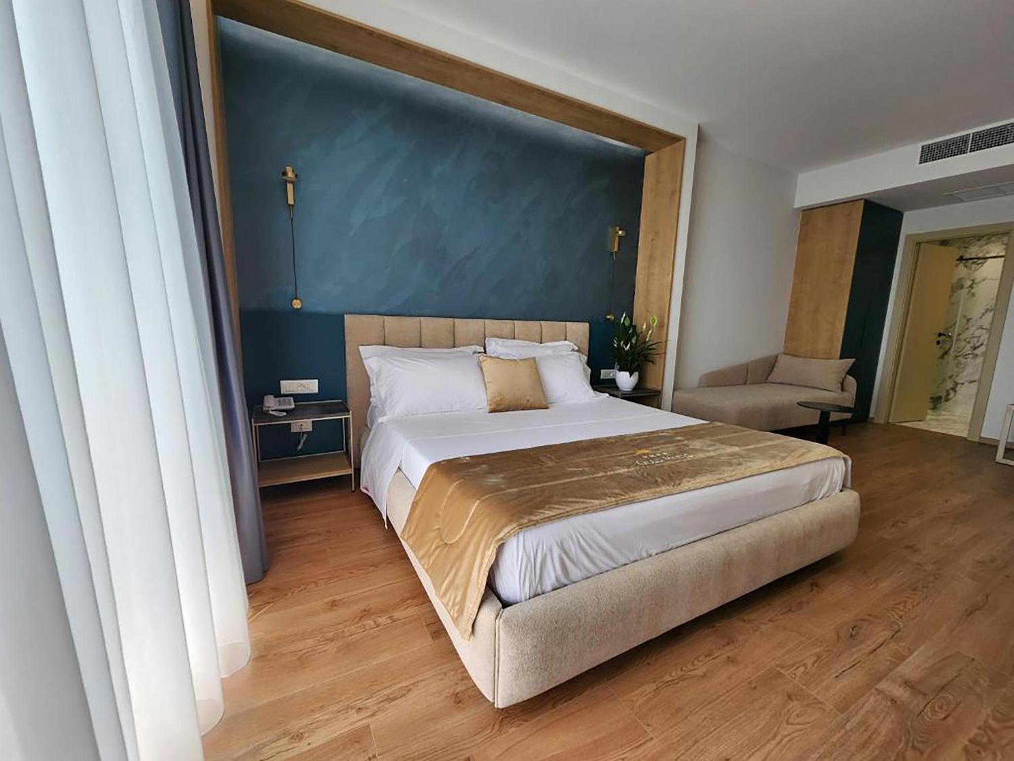 Hotel Gold Avlonya Dış mekan fotoğraf