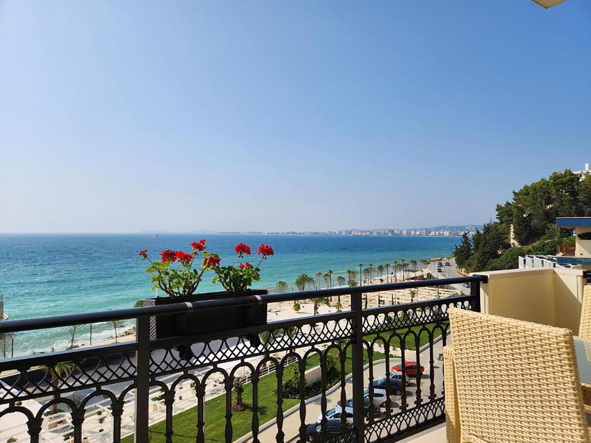 Hotel Gold Avlonya Dış mekan fotoğraf