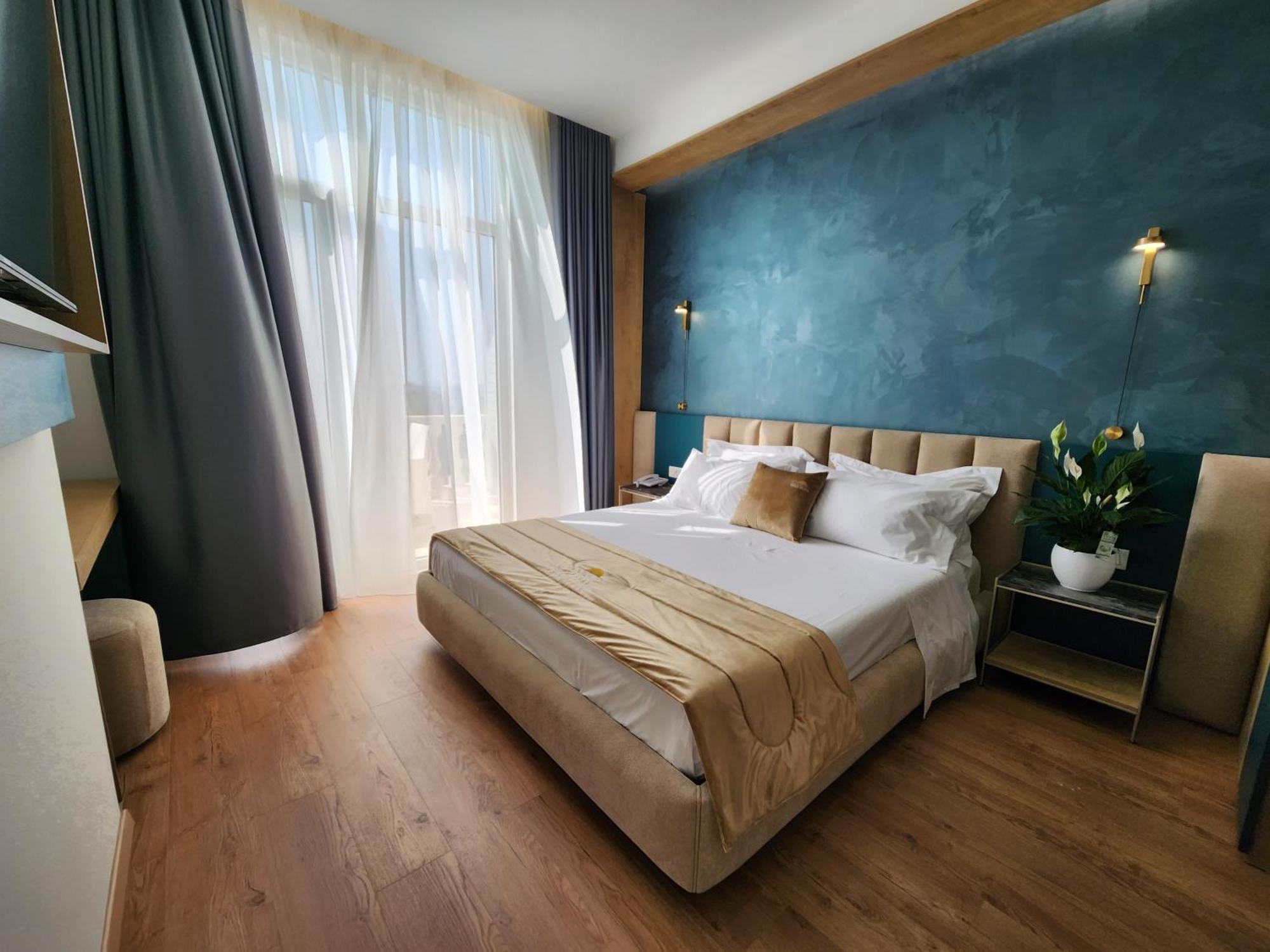 Hotel Gold Avlonya Dış mekan fotoğraf